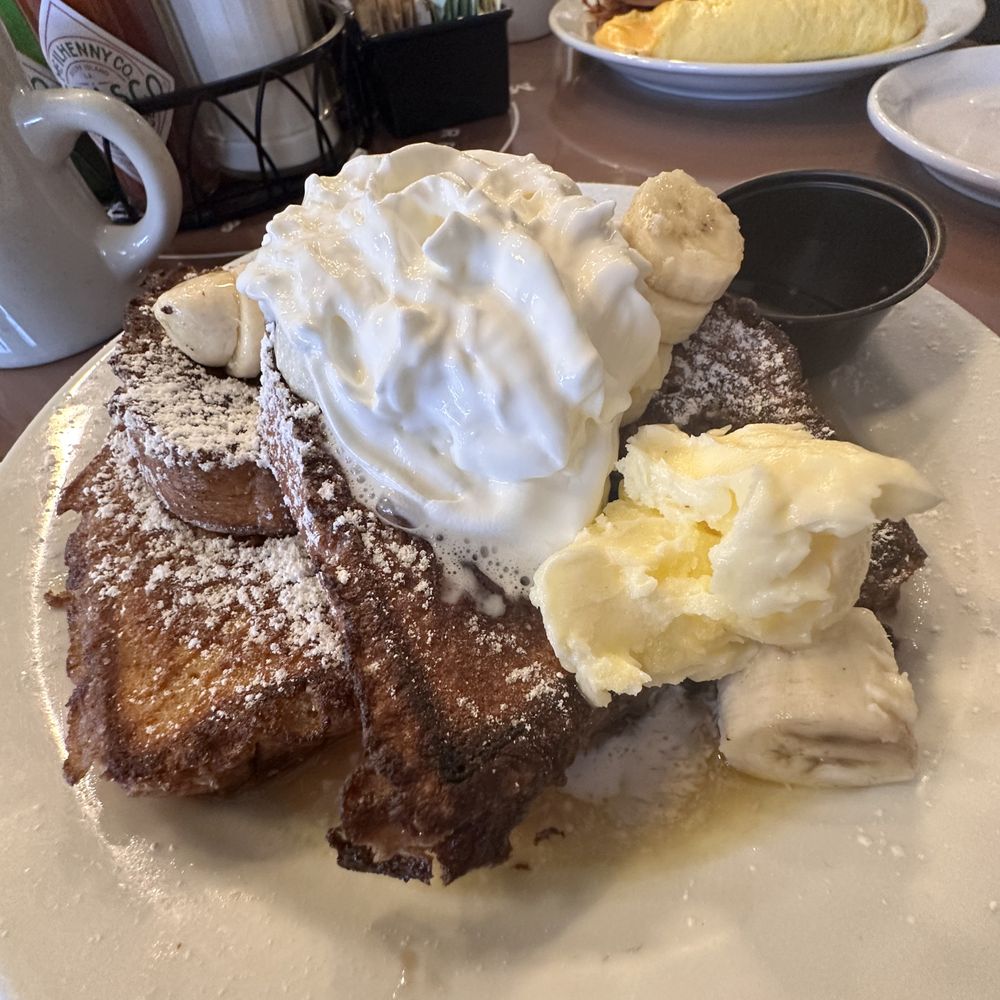 Marvin's Breakfast Club - French toast with added banana - Breakfast & Brunch Near Me - Novato, California Marvin's Breakfast Club - French toast with added banana - Breakfast & Brunch Near Me - Novato, California