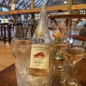 Unionville Vineyards - Dry rose - Wineries Near Me - Ringoes, New Jersey