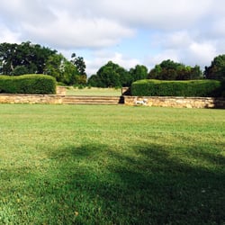 Anderson Point Park - Beautiful place to take a walk with family