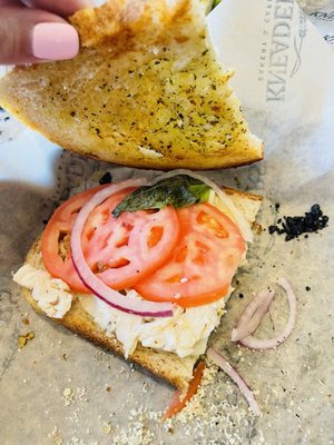 Kneaders Bakery & Cafe by null