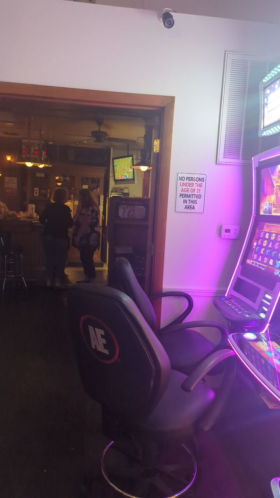 Hubers West End Store