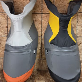 Dr Vinyl Service Center - Jet Ski Reupholstery - Furniture Reupholstery Near Me - Omaha, Nebraska Dr Vinyl Service Center - Jet Ski Reupholstery - Furniture Reupholstery Near Me - Omaha, Nebraska
