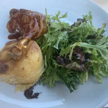 La Voile - Le confit - French Near Me - Boston, Massachusetts