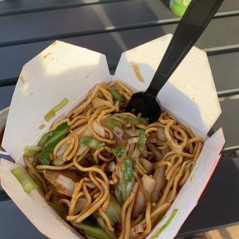 Panda Express - Large chow mien - Fast Food Near Me - Medford, Massachusetts