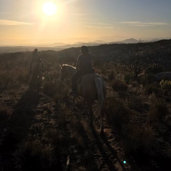 Rancho Bravo - Horseback Riding Near Me - Hemet, California