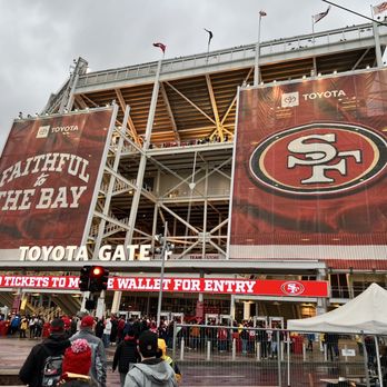 Levi's Stadium - Entrance - Stadiums & Arenas Near Me - Santa Clara, California Levi's Stadium - Entrance - Stadiums & Arenas Near Me - Santa Clara, California