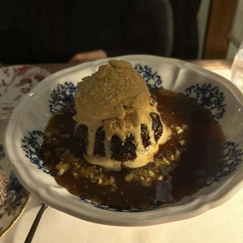 Be.Steak.A - Sticky toffee pudding - Bars Near Me - Campbell, California