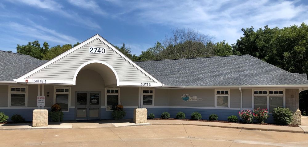 The Woman's Choice Center - grief counselor in Bettendorf, IA