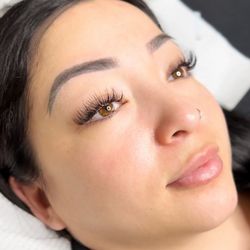 Lash Liqueur - Wispy Mascara Look
