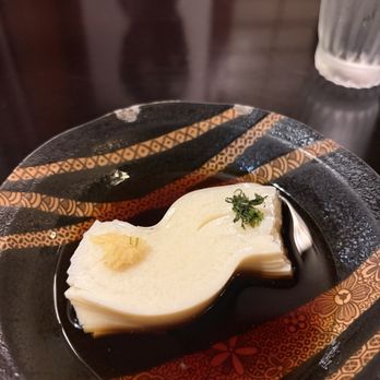 Yoshitsune Restaurant - Japanese Near Me - Honolulu, Hawaii