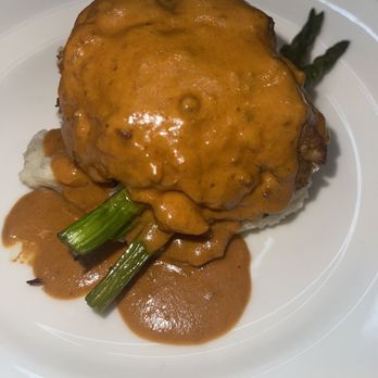 Riverwinds Restaurant - Crab cake over mashed potatoes and asparagus $35 - New American Near Me - West Deptford, New Jersey