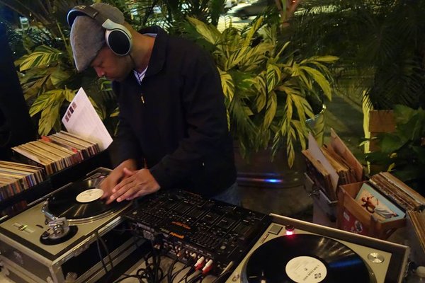 Hampton Station Pizza & Records by null