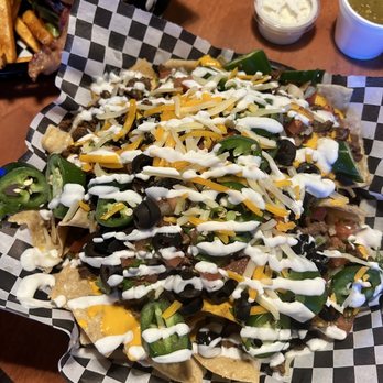 Kallans Bar and Grill - Nachos - Bars Near Me - Sugarloaf, California