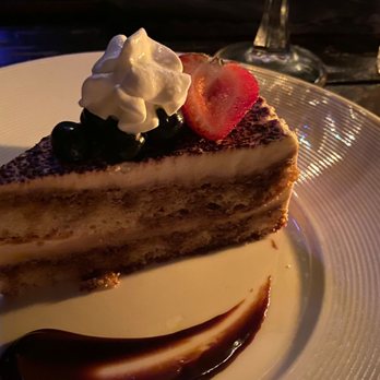 Gaslamp - Tiramiso Cake. Delicious - Steakhouses Near Me - Kailua, Hawaii Gaslamp - Tiramiso Cake. Delicious - Steakhouses Near Me - Kailua, Hawaii
