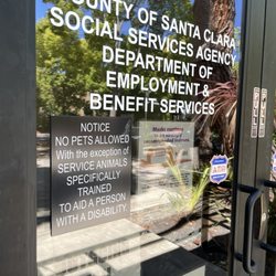 Santa Clara County Social Services - Sign on enterance door