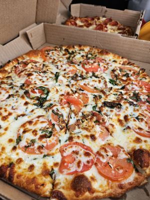 Paradise Pizza by null