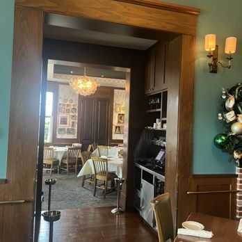 Grace's - Dining area - American Near Me - Houston, Texas
