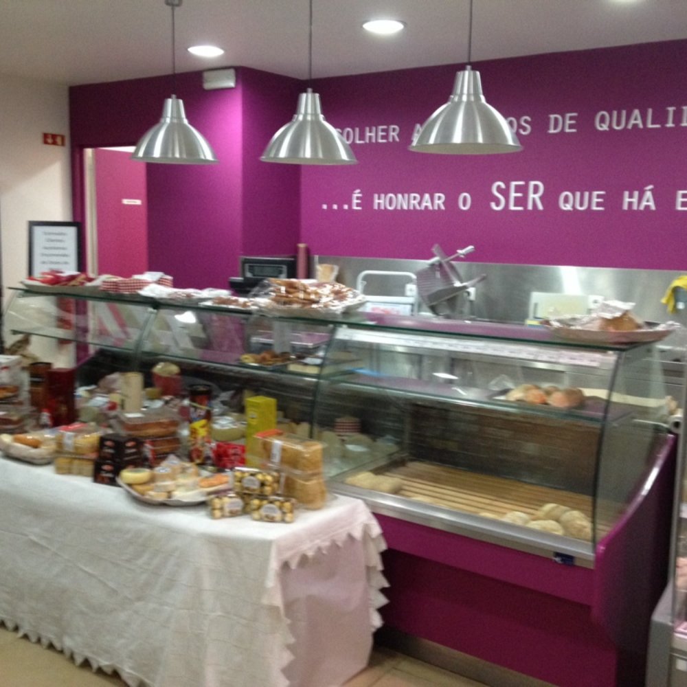 Mini Mercado Horta do Adamastor - Inside - Food Delivery Services Near Me - Lisbon, 11