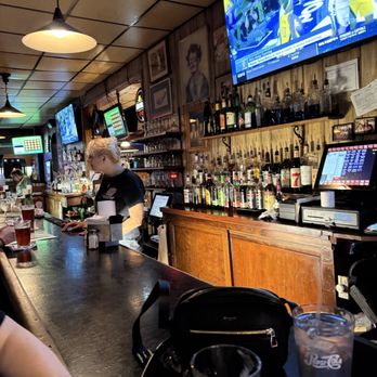 Rush Inn - Pubs Near Me - Lakewood, Ohio