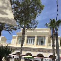 Le Marina B Restaurant
