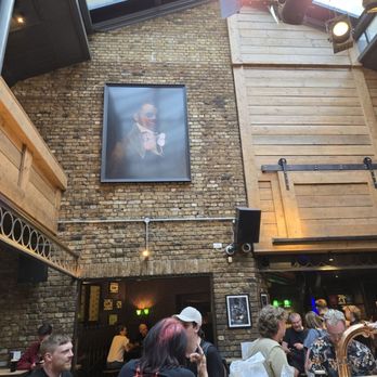 The World's End - Pubs Near Me - London, XGL The World's End - Pubs Near Me - London, XGL