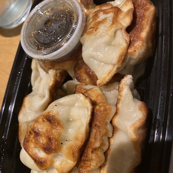 Dumpling House - Pork and vegetable potstickers - Chinese Near Me - Davis, California Dumpling House - Pork and vegetable potstickers - Chinese Near Me - Davis, California