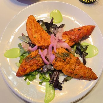 Deccan Spice - Edison - Amritsari Chicken tikka: it was cooked in tandoor but why it was chewy? Except for the presentation, nothing was good here. - Indian Near Me - Edison, New Jersey