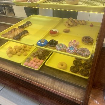 Donut Box - What's left at 10:30am Monday (Presidents Day) - Donuts Near Me - McKinney, Texas Donut Box - What's left at 10:30am Monday (Presidents Day) - Donuts Near Me - McKinney, Texas