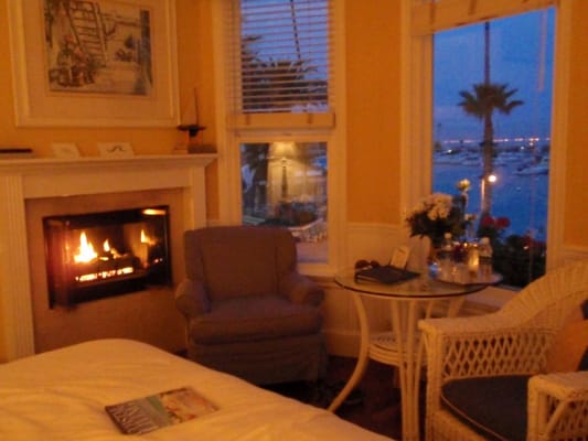 Snug Harbor Inn by null