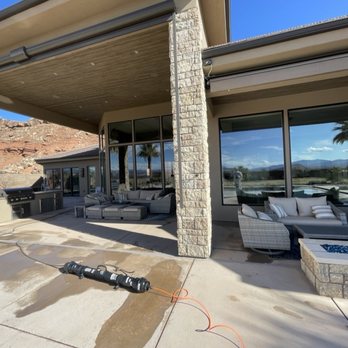 Shine Solutions Window Cleaning - Residential Window Cleaning - Window Washing Near Me Shine Solutions Window Cleaning - Residential Window Cleaning - Window Washing Near Me
