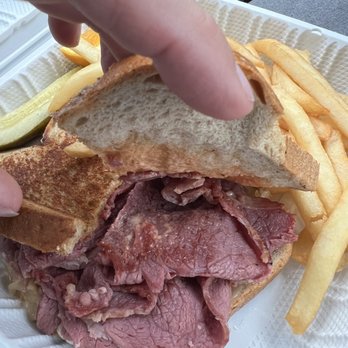 Don's Grill - Reuben sandwich - American Near Me - Hilo, Hawaii Don's Grill - Reuben sandwich - American Near Me - Hilo, Hawaii
