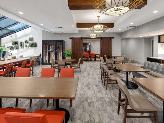 Hilton Chicago/Oak Lawn by null