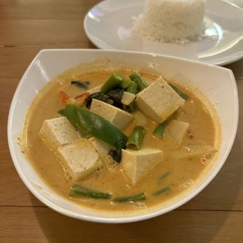 Thai Fusion - Red Curry with steamed tofu - Thai Near Me - Barboursville, West Virginia Thai Fusion - Red Curry with steamed tofu - Thai Near Me - Barboursville, West Virginia