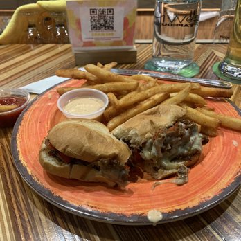 Uptown Kitchen + Taphouse - Philly cheesesteak - Gastropubs Near Me - Rogers, Arkansas