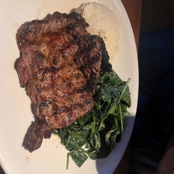 BJ's Restaurant & Brewhouse - Steak with spinach and mash - New American Near Me - Valley Stream, New York