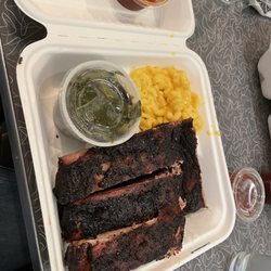Redbones BBQ - St. Louis Ribs Dinner