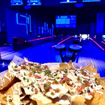Kings Dining & Entertainment - Loaded Nacho Platter - Sports Bars Near Me - Chicago, Illinois