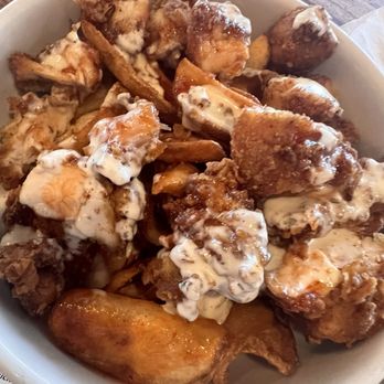 Wild Thyme Oceanside Eatery - Bee Sting Crispy Chicken Fries - Breakfast & Brunch Near Me - Fort Lauderdale, Florida Wild Thyme Oceanside Eatery - Bee Sting Crispy Chicken Fries - Breakfast & Brunch Near Me - Fort Lauderdale, Florida