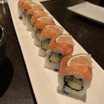 Sushi Goemon - Citrus salmon roll - Japanese Near Me - San Francisco, California Sushi Goemon - Citrus salmon roll - Japanese Near Me - San Francisco, California
