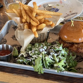 Draft Republic Carlsbad - The Nashville Hot Chicken Sandwich - Comfort Food Near Me - Carlsbad, California