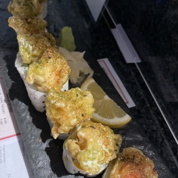Zen Japanese Restaurant - Lobster rolls - Japanese Near Me - West Vancouver, British Columbia Zen Japanese Restaurant - Lobster rolls - Japanese Near Me - West Vancouver, British Columbia