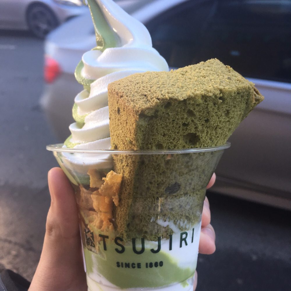 Tsujiri - Chiffon Cake Sundae - Tea Rooms Near Me - Toronto, Ontario Tsujiri - Chiffon Cake Sundae - Tea Rooms Near Me - Toronto, Ontario