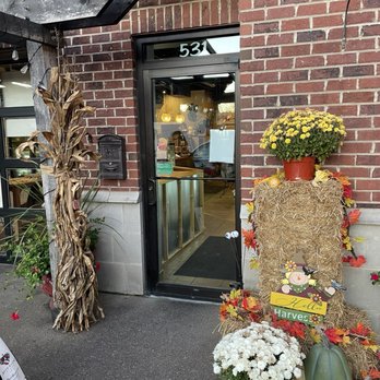 Forma Pasta - Entrance - Food Delivery Services Near Me - Sewickley, Pennsylvania Forma Pasta - Entrance - Food Delivery Services Near Me - Sewickley, Pennsylvania
