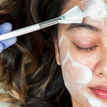 Silver Mirror Facial Bar - Brickell - facial - Skin Care Near Me - Miami, Florida Silver Mirror Facial Bar - Brickell - facial - Skin Care Near Me - Miami, Florida