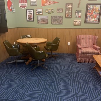 Frunchroom Collective - Inside - Venues & Event Spaces Near Me - Libertyville, Illinois