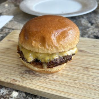 Hawilo Grill - Lebanese Burger - Mediterranean Near Me - Detroit, Michigan