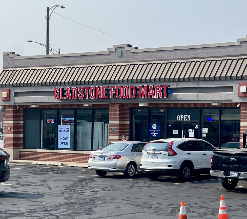 GLADSTONE FOOD MART Updated May 2024 23 Photos 5789 N Milwaukee