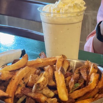Rodeo Goat - Milk Shakes and hand punch fries - Burgers Near Me - Houston, Texas Rodeo Goat - Milk Shakes and hand punch fries - Burgers Near Me - Houston, Texas
