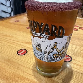 Shipyard Brewing Company - Blueberry rim - Breweries Near Me - Portland, Maine Shipyard Brewing Company - Blueberry rim - Breweries Near Me - Portland, Maine