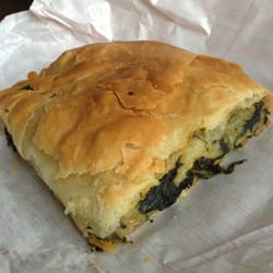 Greckie Smaki - Tradycyjna Pita ze szpinakiem i serem Feta